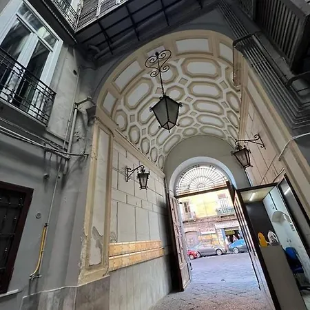 Capuozzo Home Napoli Esterno foto