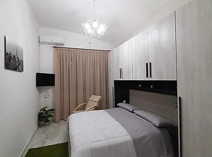 Capuozzo Home