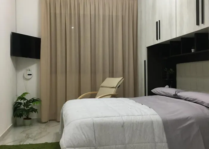 Capuozzo Home